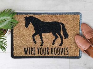 Wipe Your Hooves [Horse] (1)